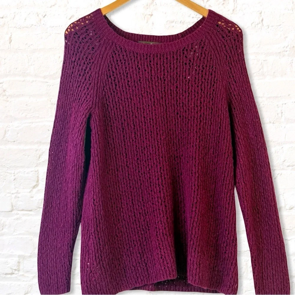 Tommy Bahama Women’s Open Knit Crewneck Sweater Size Large Sangria Wine Berry